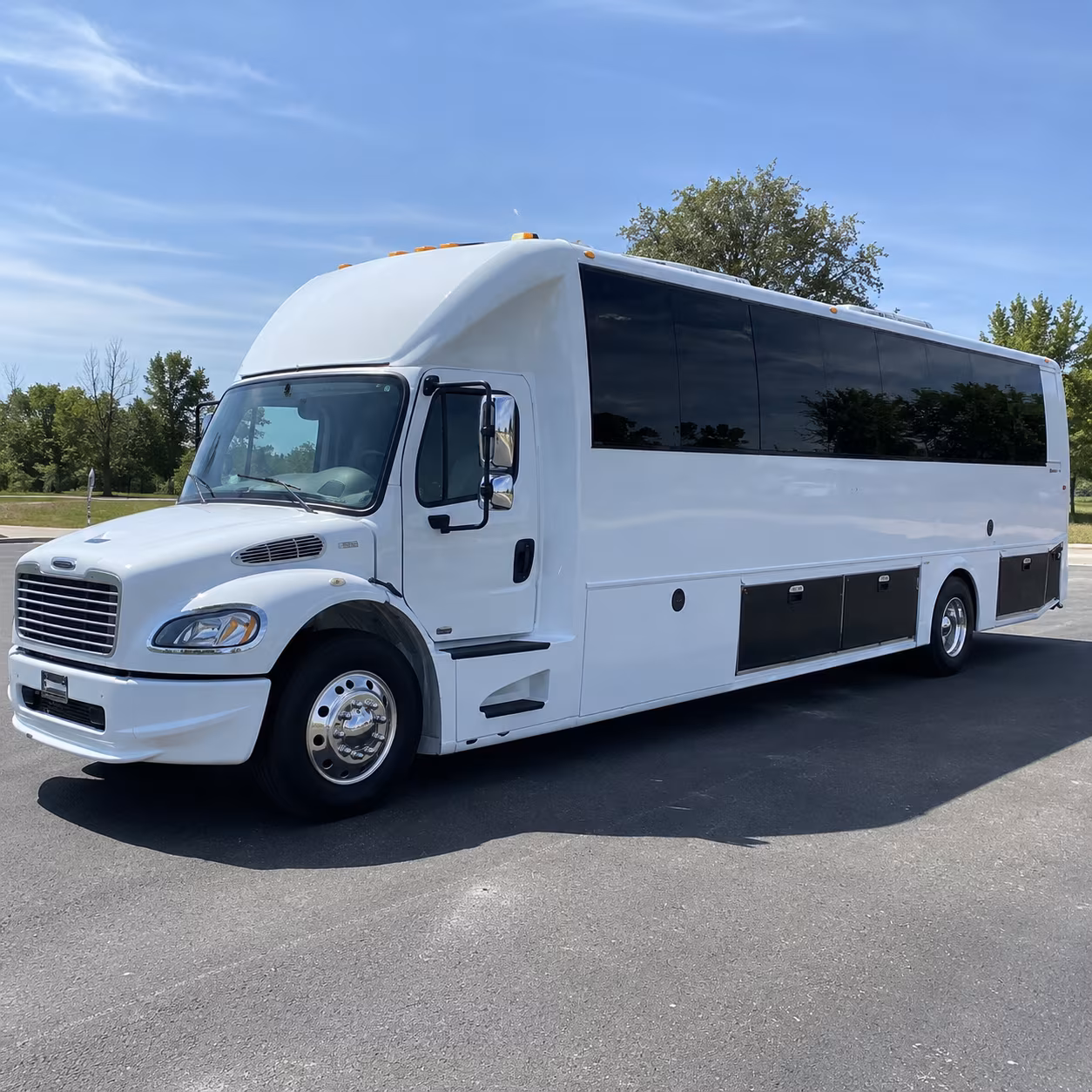 kannapolis 40 passenger party bus