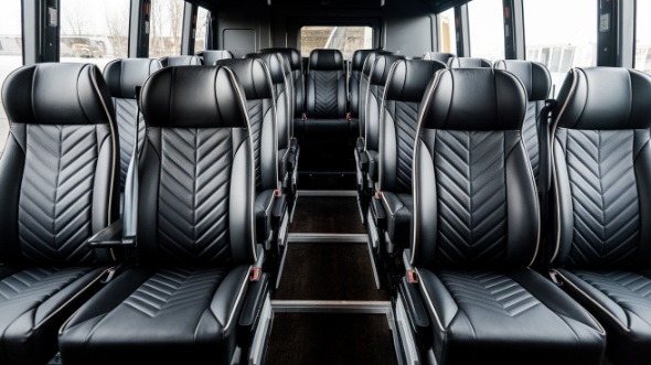 28 passenger minibus rental johnson city
