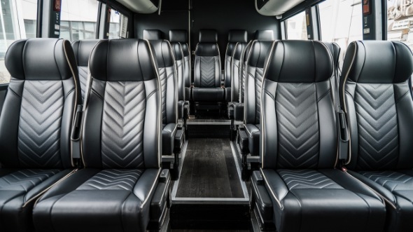 35 passenger minibus rental